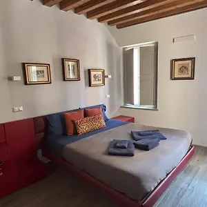 The Lovers Apartment